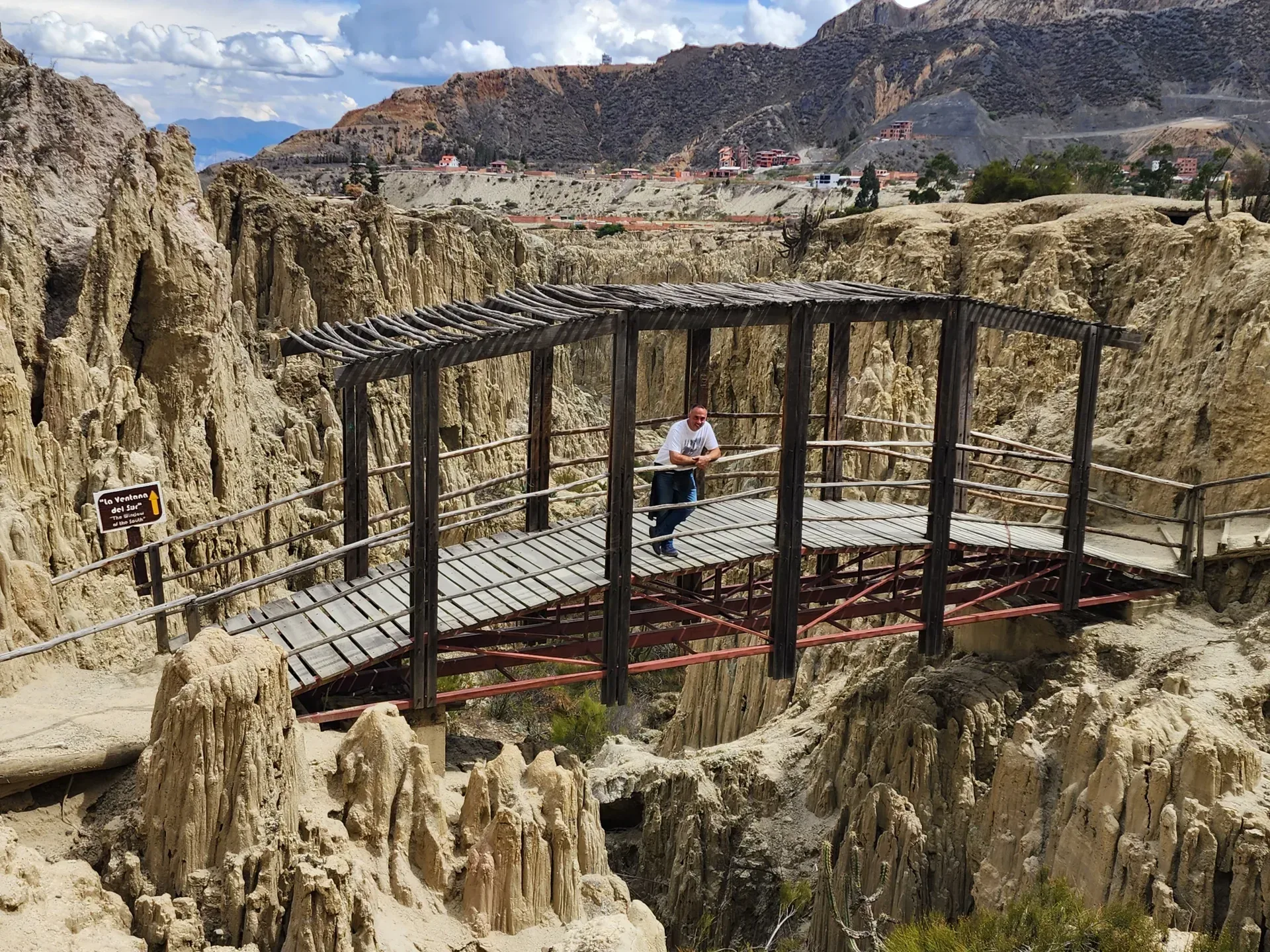 CITY TOUR LA PAZ + VALLE DE LA LUNA